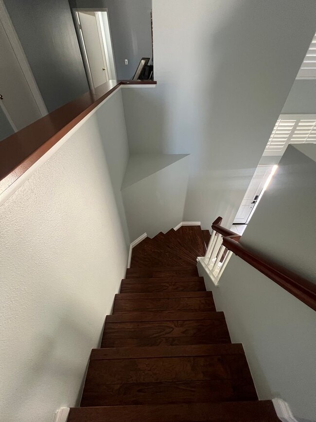 Building Photo - Beautiful 5bed 3bath Colton Home!