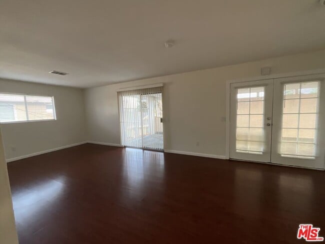 Building Photo - 1287 Olive Tree Ln