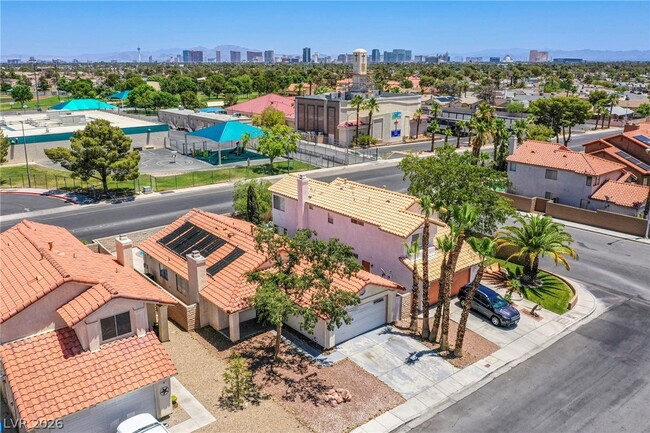 Building Photo - 7510 Isley Ave