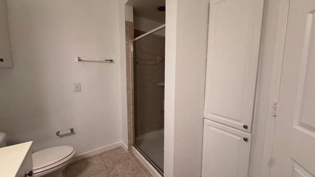 Building Photo - 3 Bedroom/ 2 Bath Condo for rent in Desira...