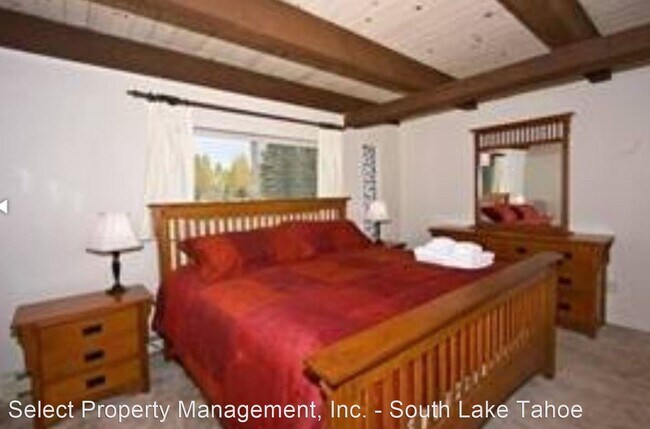 Building Photo - 3 br, 2 bath House - 479 Capri Dr