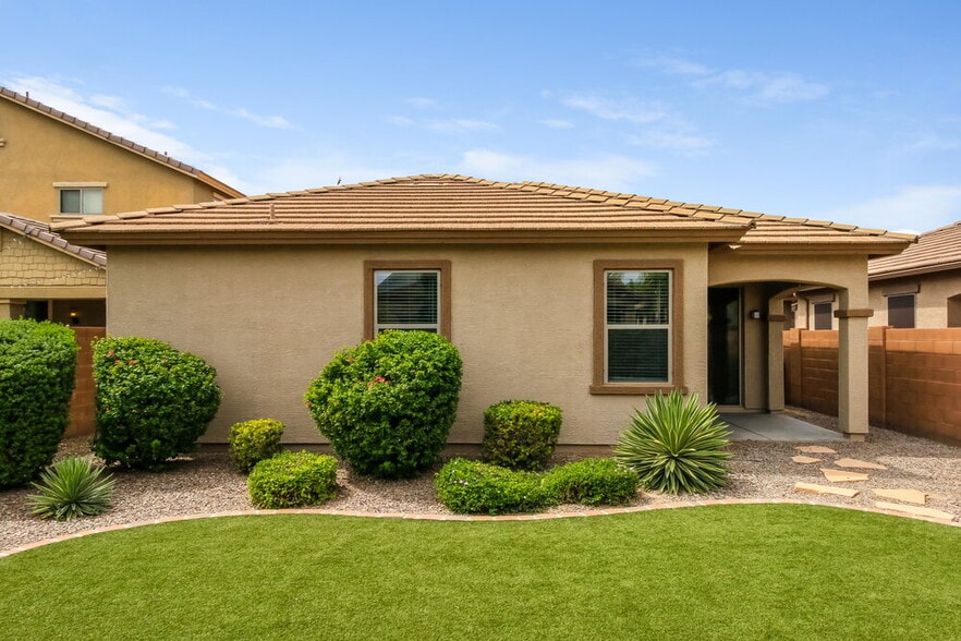 Building Photo - 21899 S 215th St