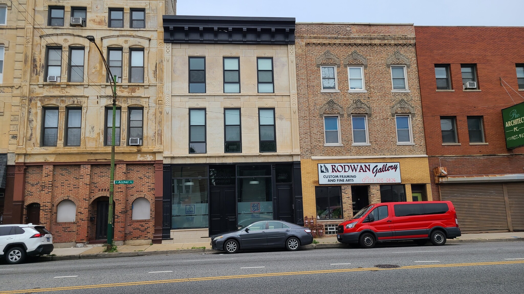 Building Photo - 2886 S Archer Ave