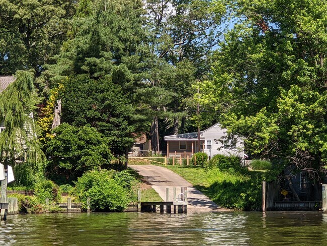 Right on the community boat ramp! - 493 Riverside Dr