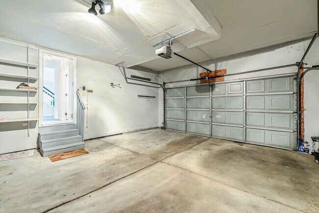 Building Photo - 2400 Rockport Ct