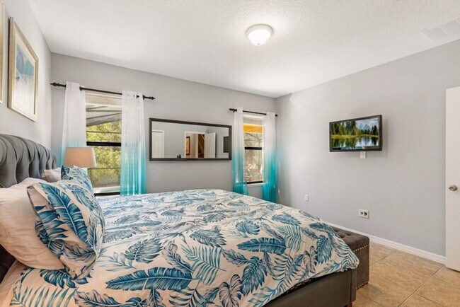 Building Photo - 1157 Cypress Pointe Blvd