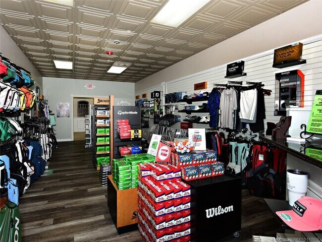 Building Photo - 4554 NW King Ct