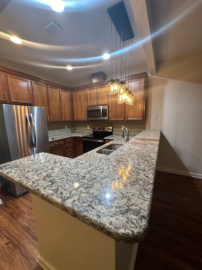 Building Photo - Verano at Bartram Park, Townhouse in Popul...