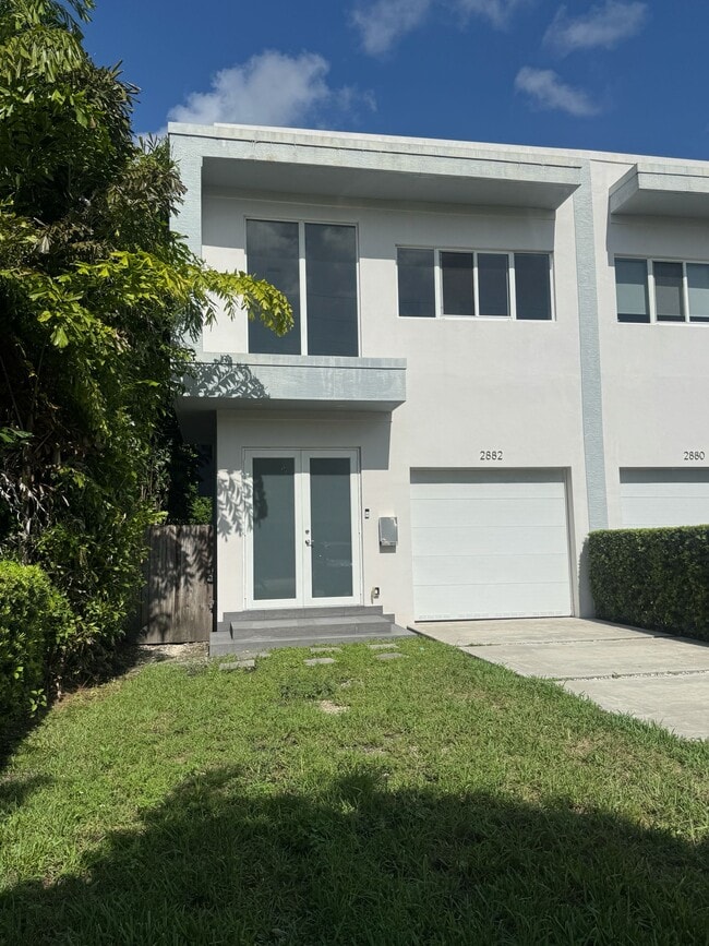 Primary Photo - 2882 SW 37th Ct