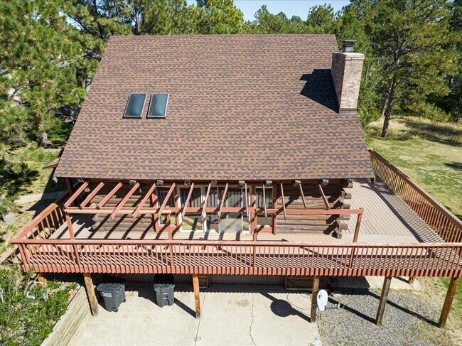 Building Photo - 6200 Pine Hollow Dr