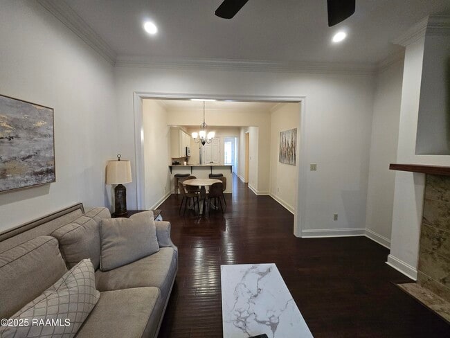 Building Photo - 208 Traditions Dr