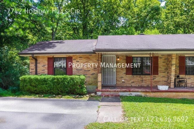 Primary Photo - 7742 Holiday Hills Cir