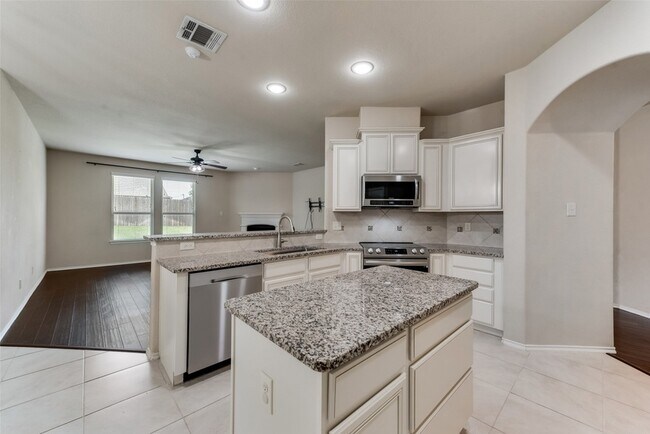 Building Photo - 5610 Stockport Drive