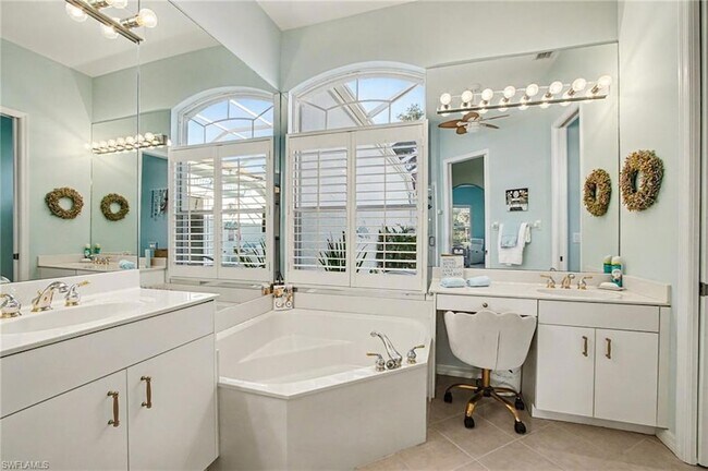 Building Photo - 3421 Marbella Ct