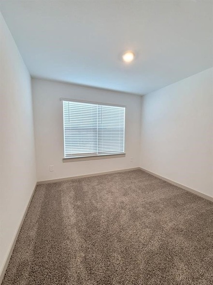 Building Photo - 4930 Natchez Trce