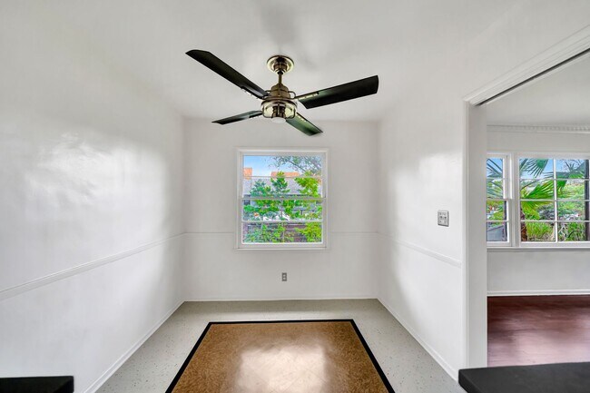 Building Photo - 4034- 4036 Higuera St