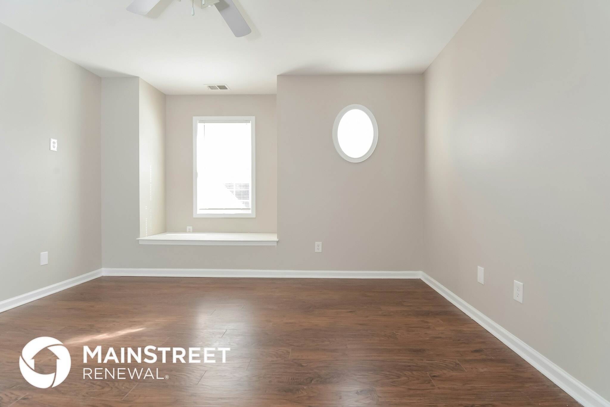 Building Photo - 1989 Ferbow St