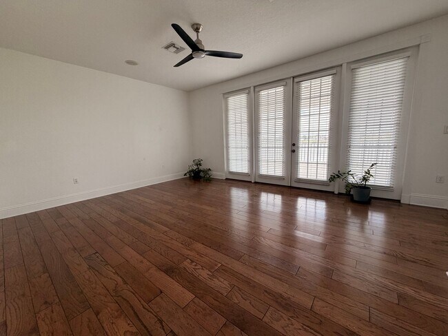 Building Photo - Luxury Windermere Home | 5 Bed 4.5 Bath La...