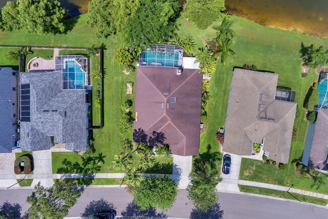 Building Photo - 13903 Bluewater Cir