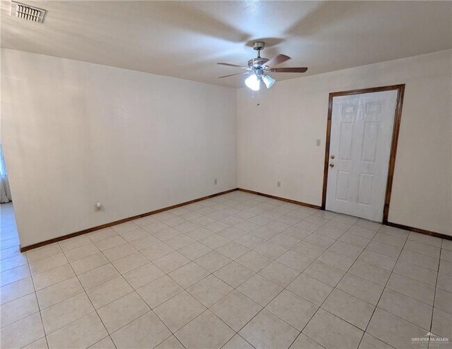 Building Photo - 301 Jessica Jane Ave