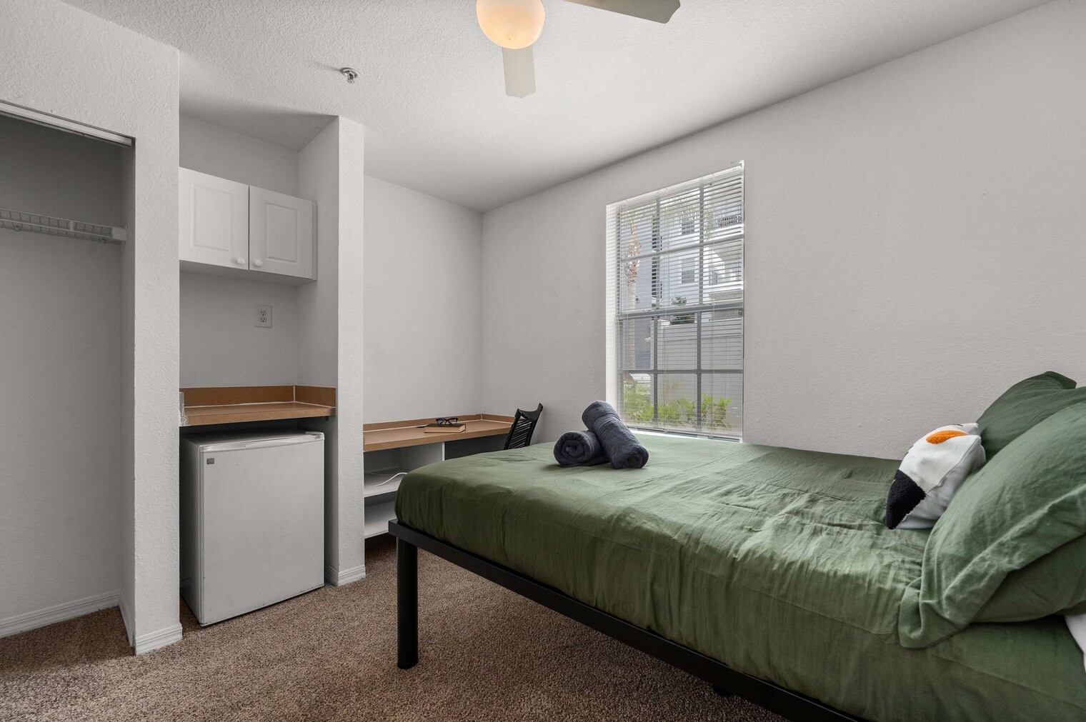 Building Photo - 5610 Graduate Cir