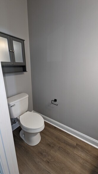 Half Bath - 1601 Redbud Ct