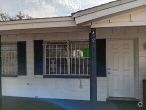 Building Photo - 9409-9411 N 9th Street, Tampa, FL 33612