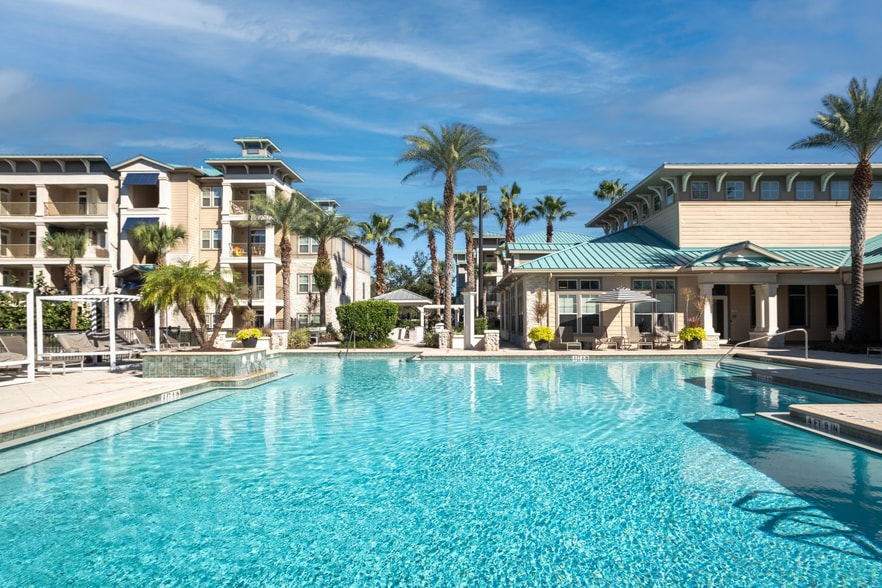 Primary Photo - Sea Isle