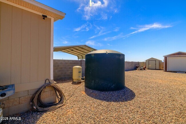 Building Photo - 8953 S Aubrey Cir