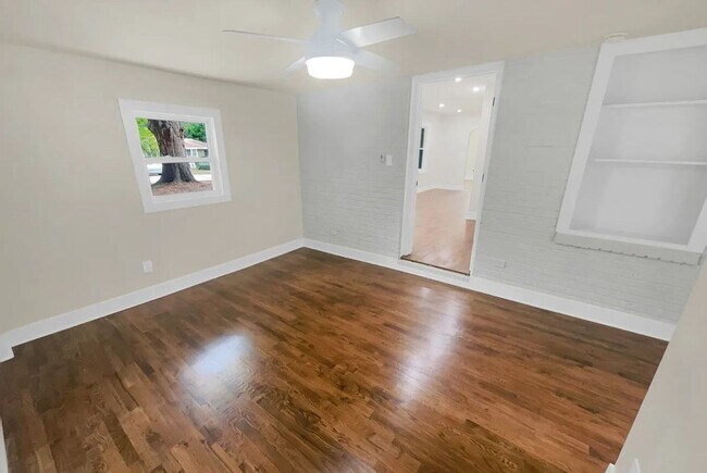 Building Photo - Charming 3BR House in Decatur