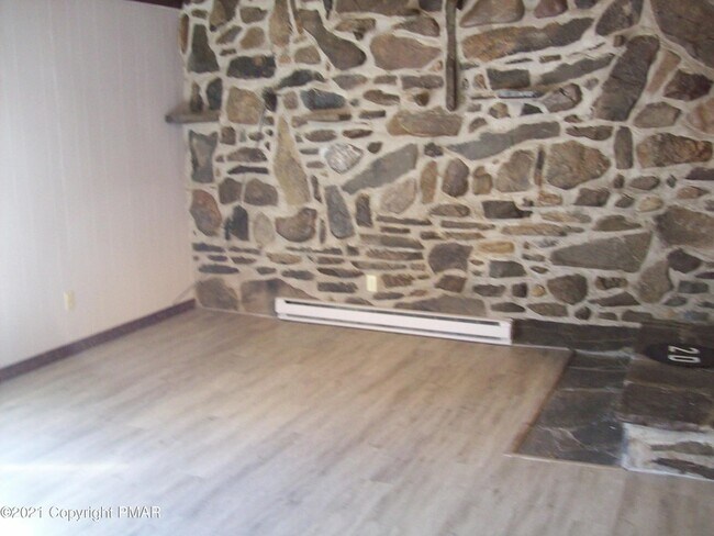 Building Photo - 334 Timber Hill Rd