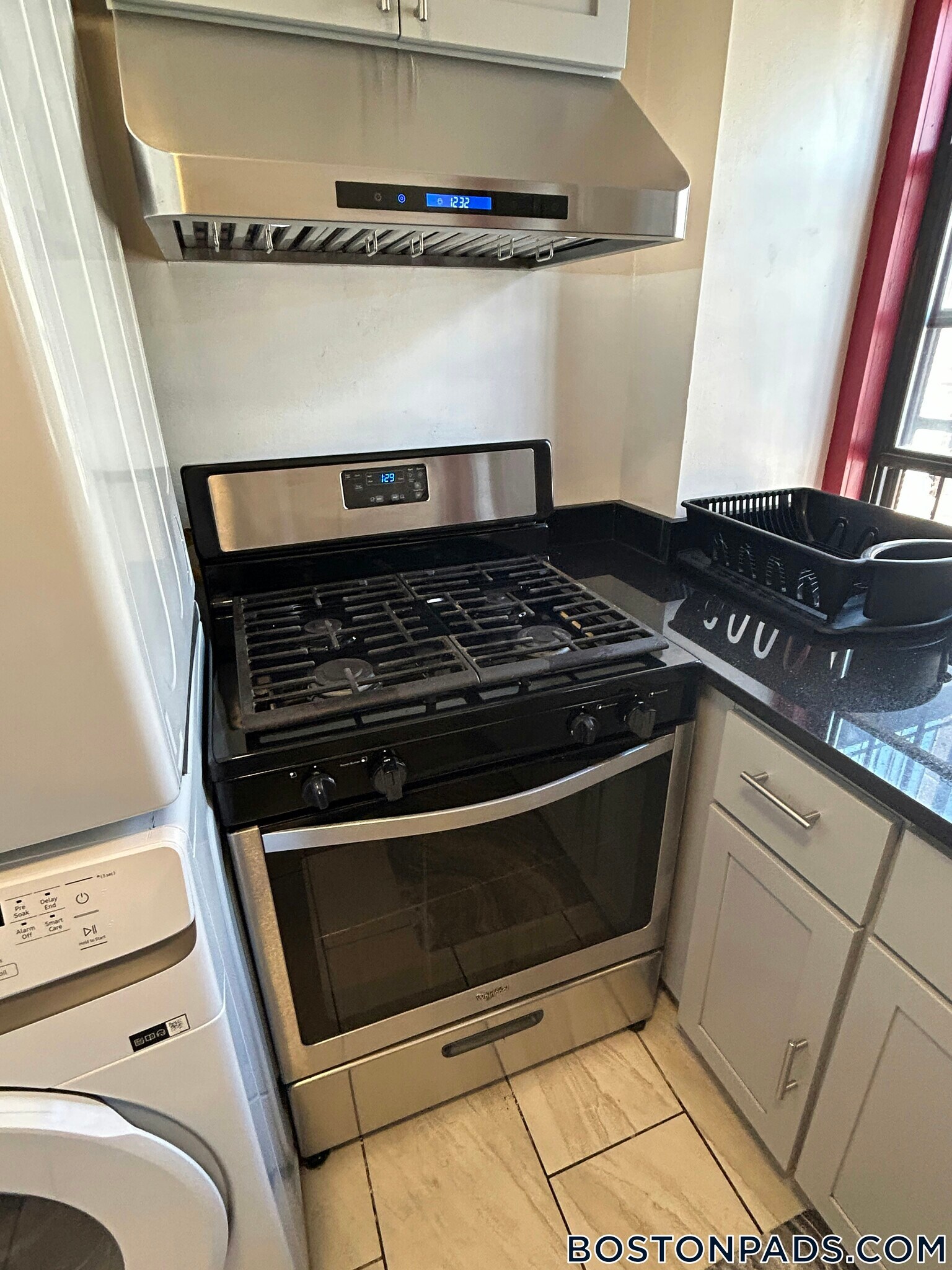 Building Photo - 871 Harrison Ave