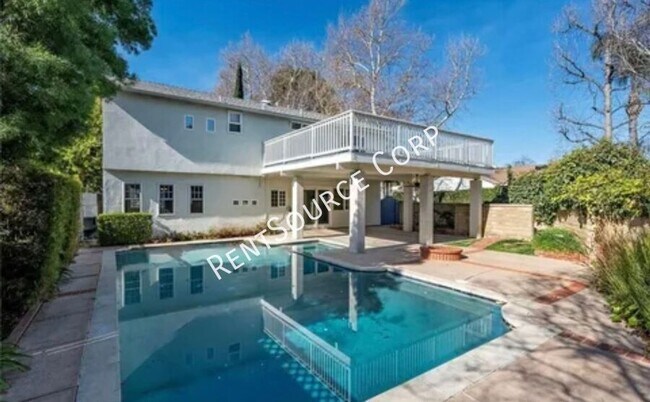 Building Photo - 25562 Avenida Frasca