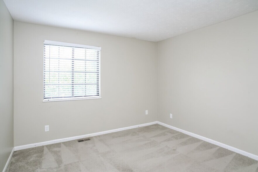 Building Photo - 3903 Bonn Dr