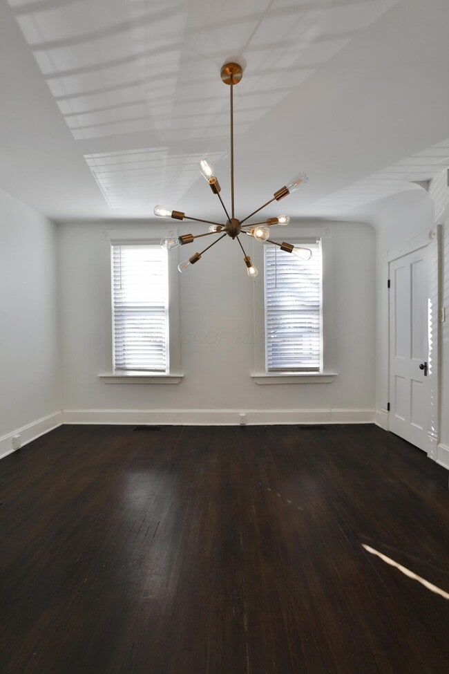 Building Photo - 476 Zimpfer St