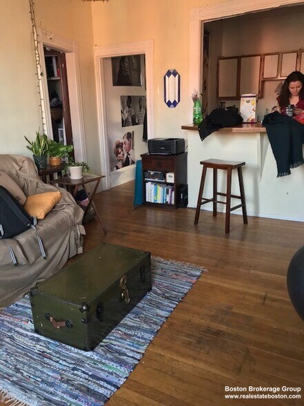 Building Photo - 26 Symphony Rd