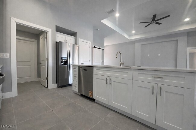 Building Photo - 3545 NW 41st Ave