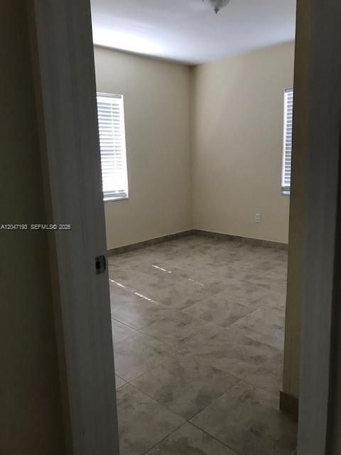 Building Photo - 1632 NE 183rd St