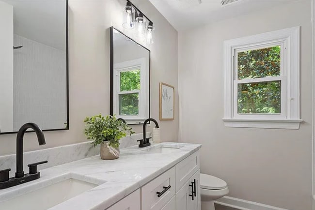 Building Photo - Build Equity While Leasing - Lease and Own...