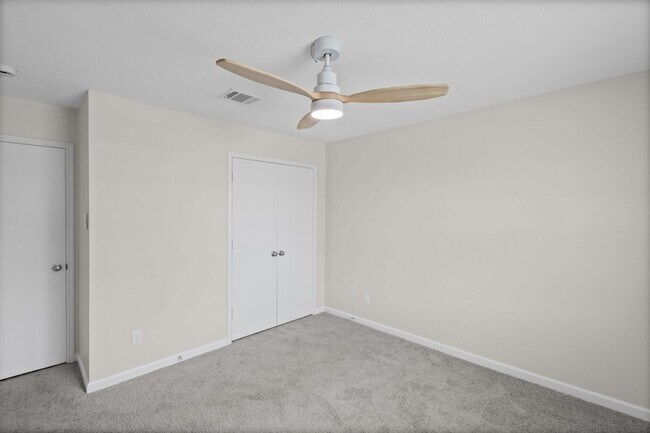 Building Photo - 2140 Hacienda Ct