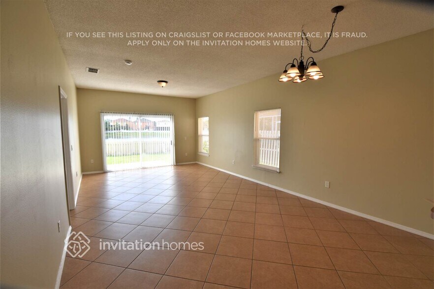 Building Photo - 1815 Meadow Pond Way
