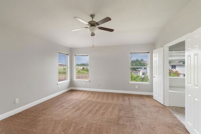 Building Photo - 1501 Van Horn Dr
