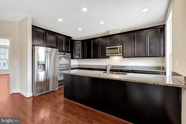 Building Photo - 8854 Orchard Ln