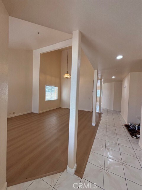 Building Photo - 9744 Lime Ave