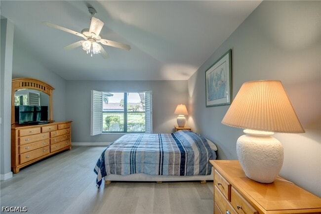 Building Photo - 15472 Admiralty Cir