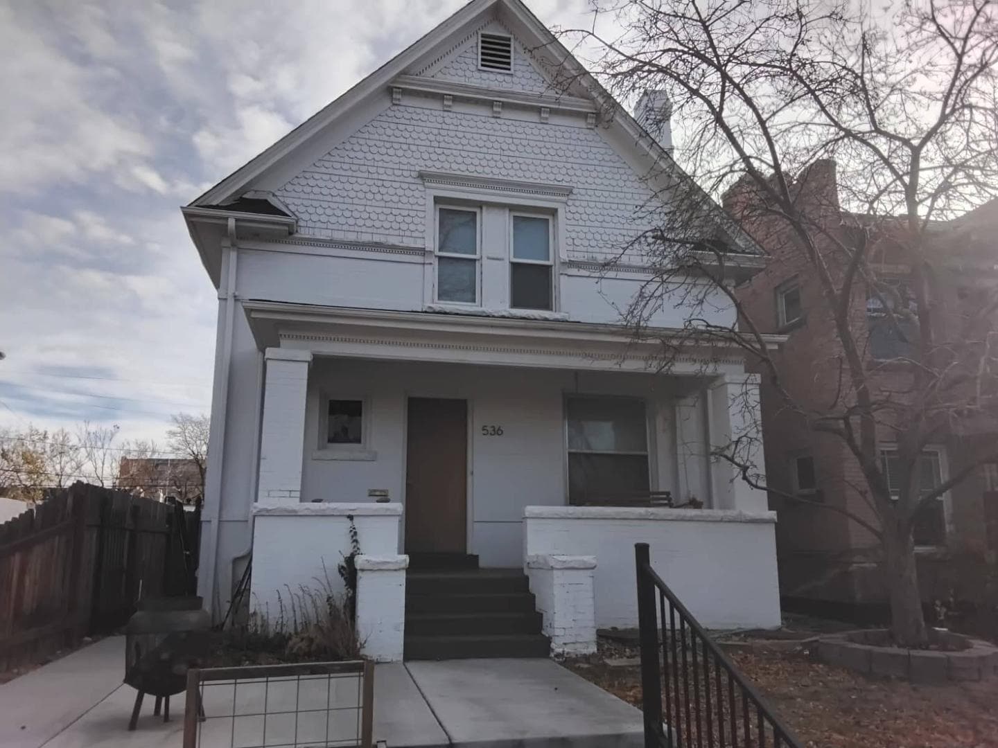 Building Photo - Stylish Governors' Park 1 bed/1 bath apartment near Cherry Creek Trail