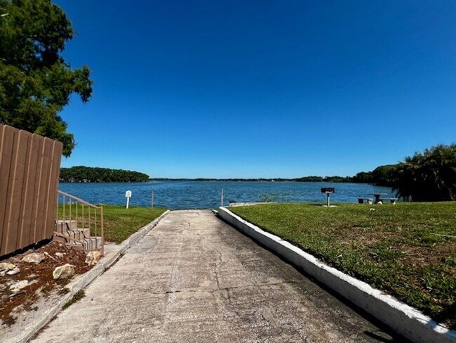 Building Photo - 2X2.5 -MOVE IN NOW! NEW LVP FLOORING ON 1ST FLOOR! NEW CARPET ON 2ND FLOOR! WATER VIEWS! CALL TOD...