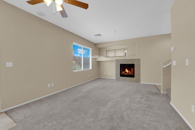 Building Photo - 680 Forest Peak St