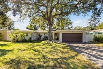 Building Photo - 1010 Bay Breeze Terrace