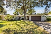 Building Photo - 1010 Bay Breeze Terrace